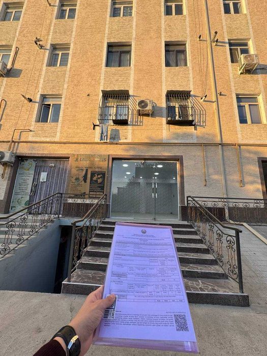 buxoroda Tayyor  50m2 li do’kon sotiladi.