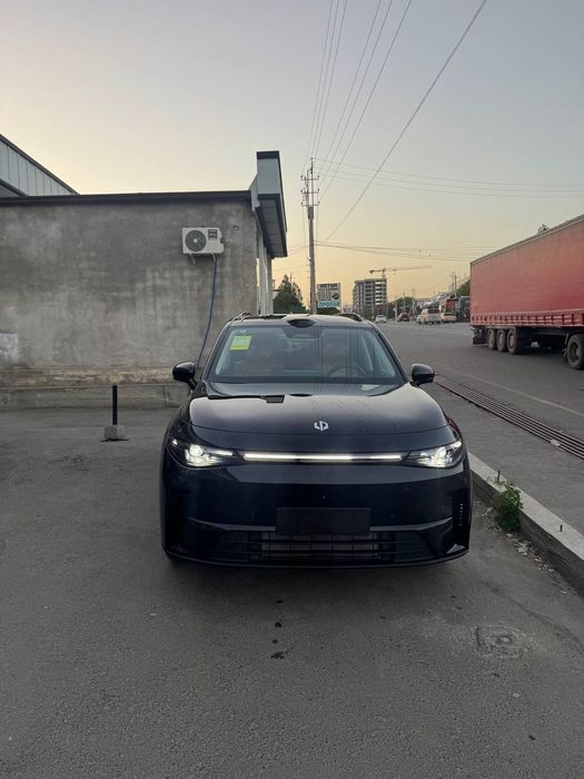 Leapmotor C16 Hybrid simart 2026