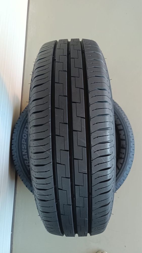 2бр гуми 215/75/16C/Minerva Transport rf19/dot4821/8,5мм