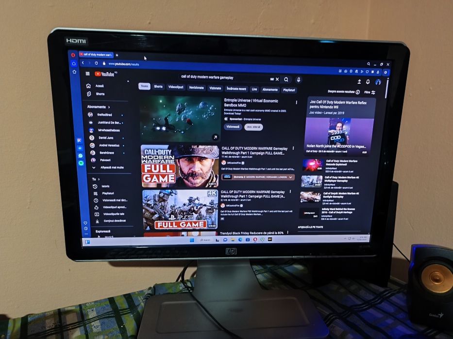 Vând monitor HP reglabil