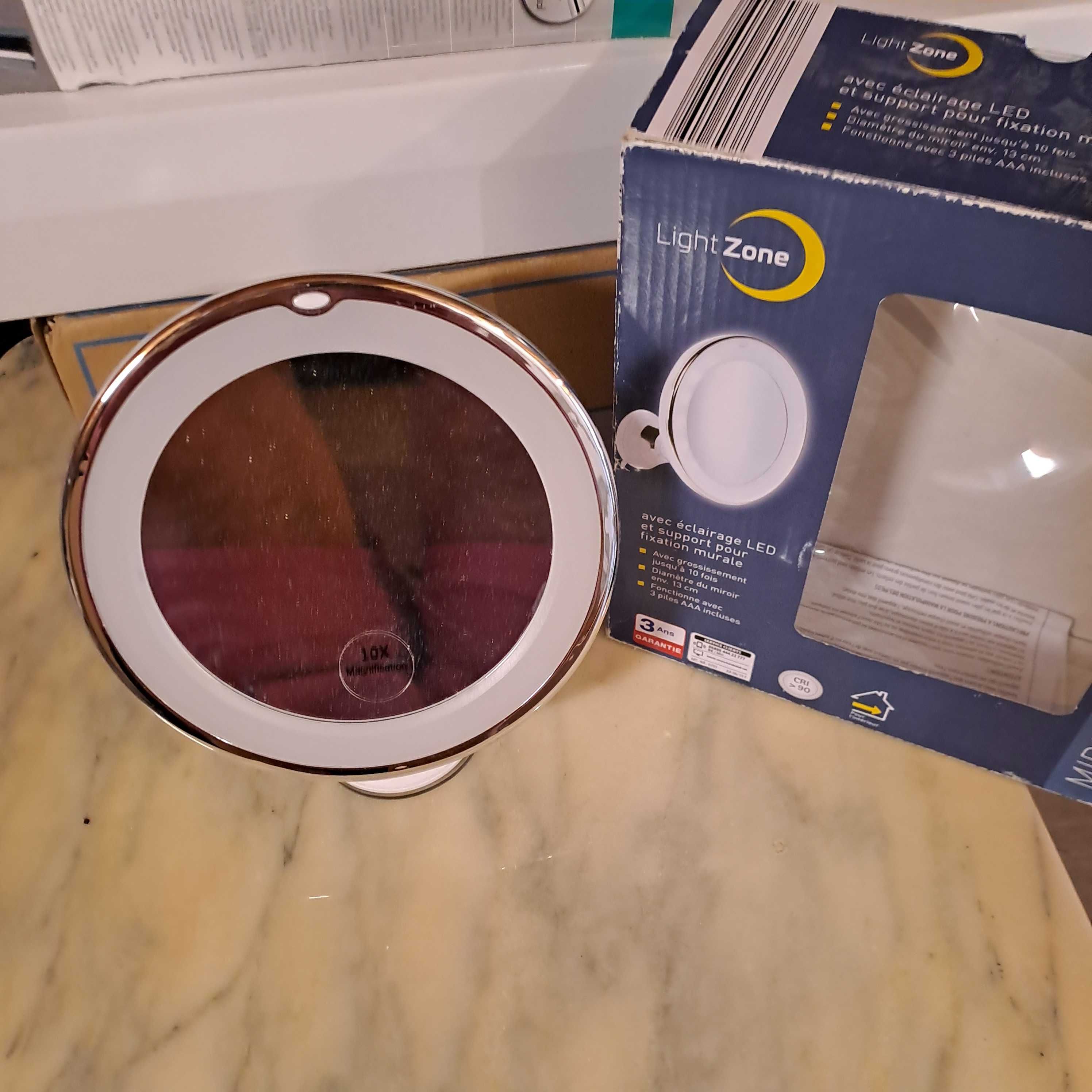 Lampă cosmetică cu led circular