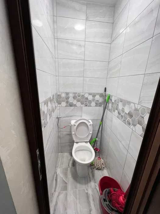 Продава се Тристаен апартамент в Пловдив, Център - 75 кв.м за 2107 €/кв.м - Снимка #3