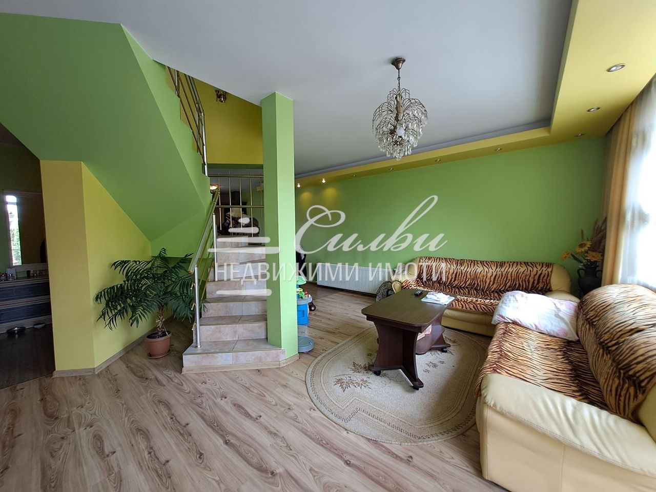 Продава се Къща в Шумен, Гривица - 150 кв.м за 1467 €/кв.м - Снимка #1