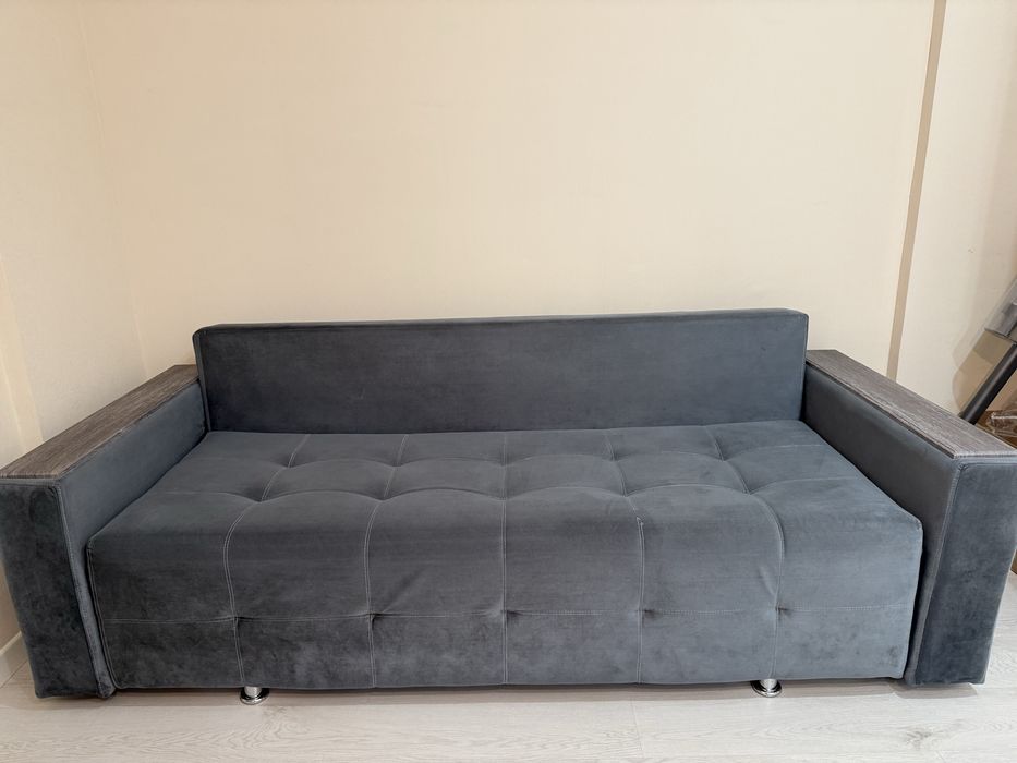 Диван для гостиной