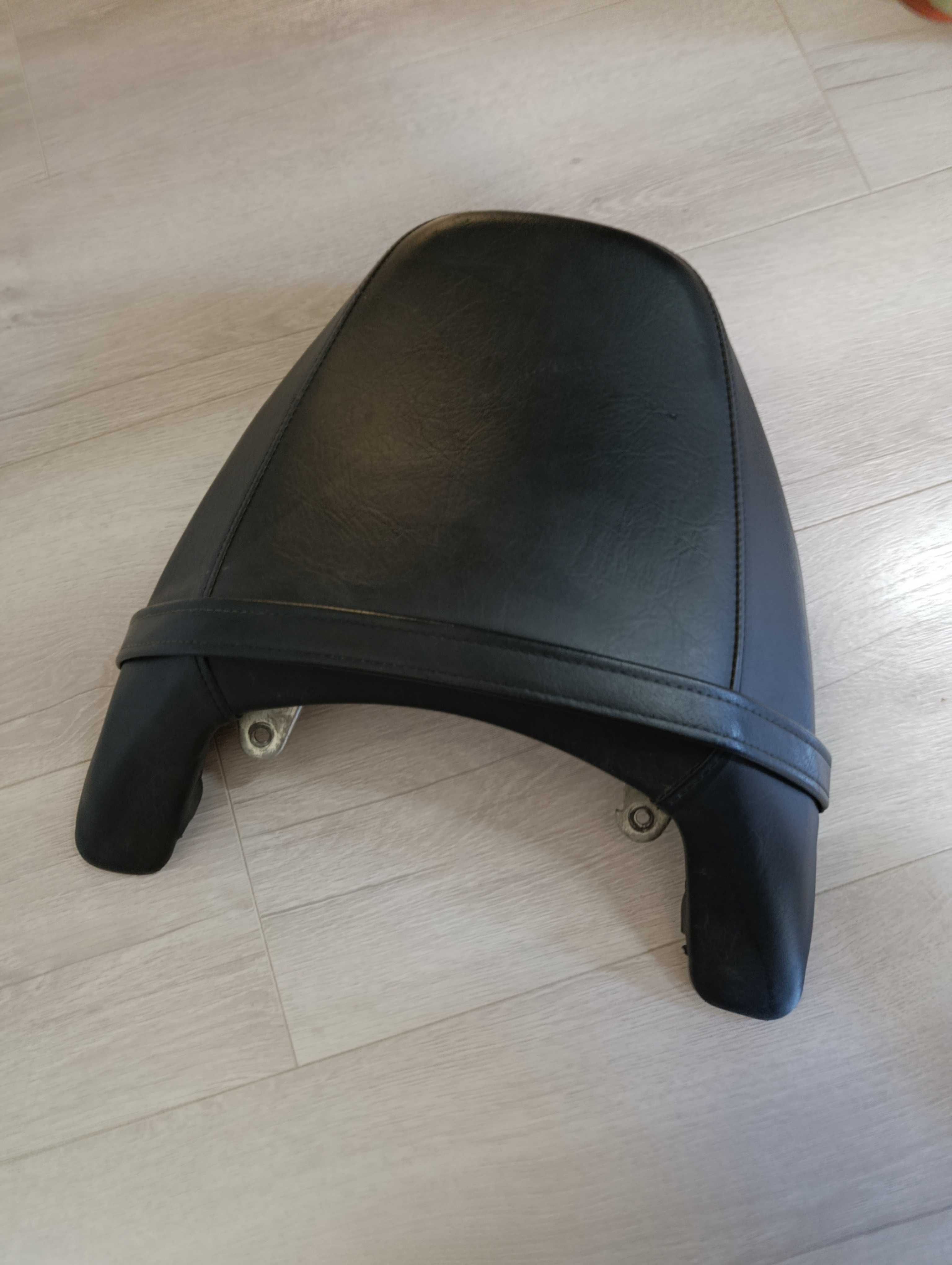 Задна седалка за Boulevard m109r