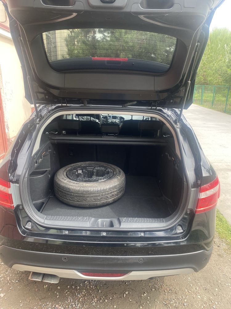 Lada vesta SW cross