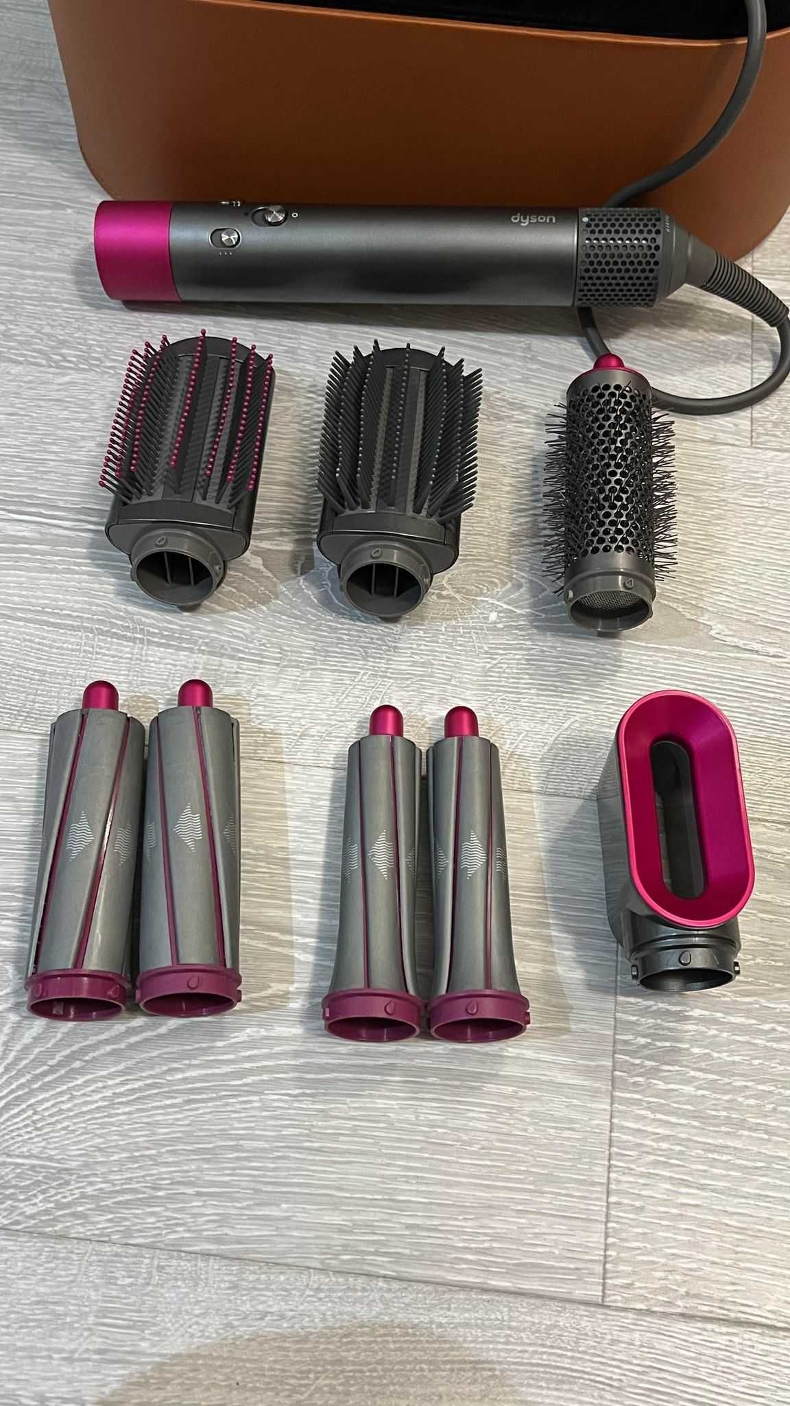 Dyson Airwrap Complete