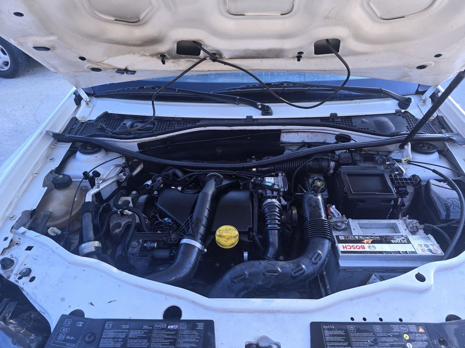 Dezmembrez Dacia Duster 1.5 dci 4x4 2015 volan stanga