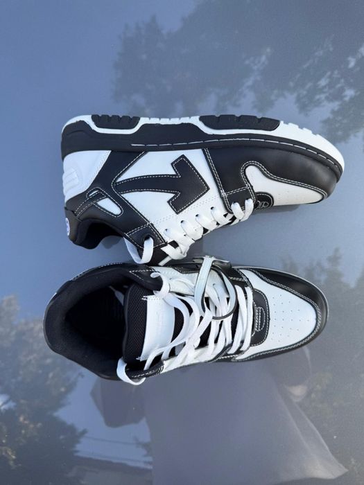 Off White Out of Office