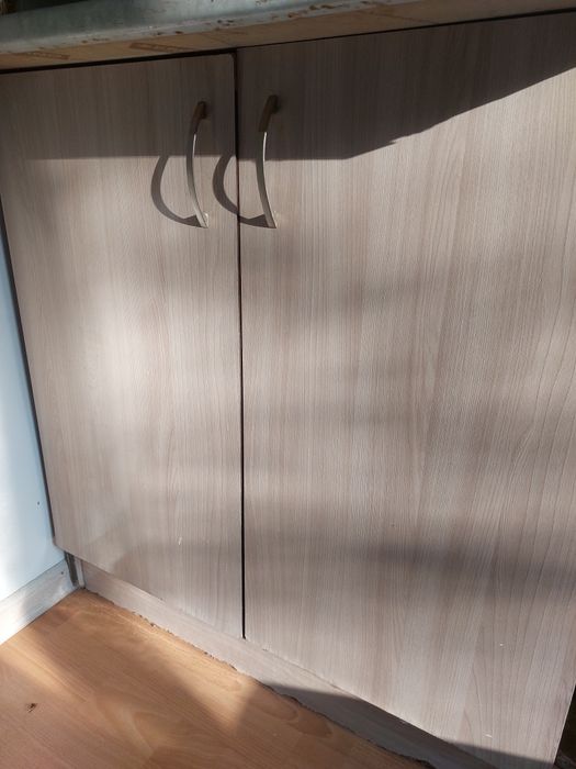 Кухонный шкаф напольный