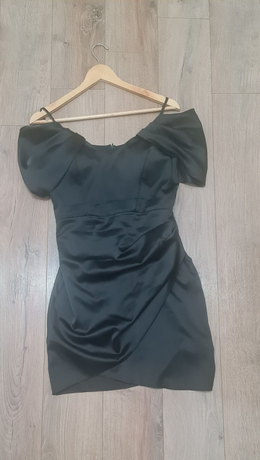 Rochie neagra mărimea 38