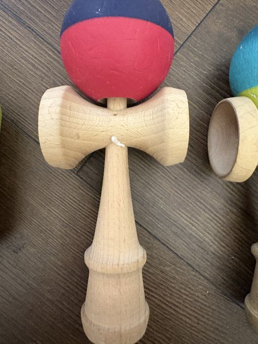 Kendama diferite modele