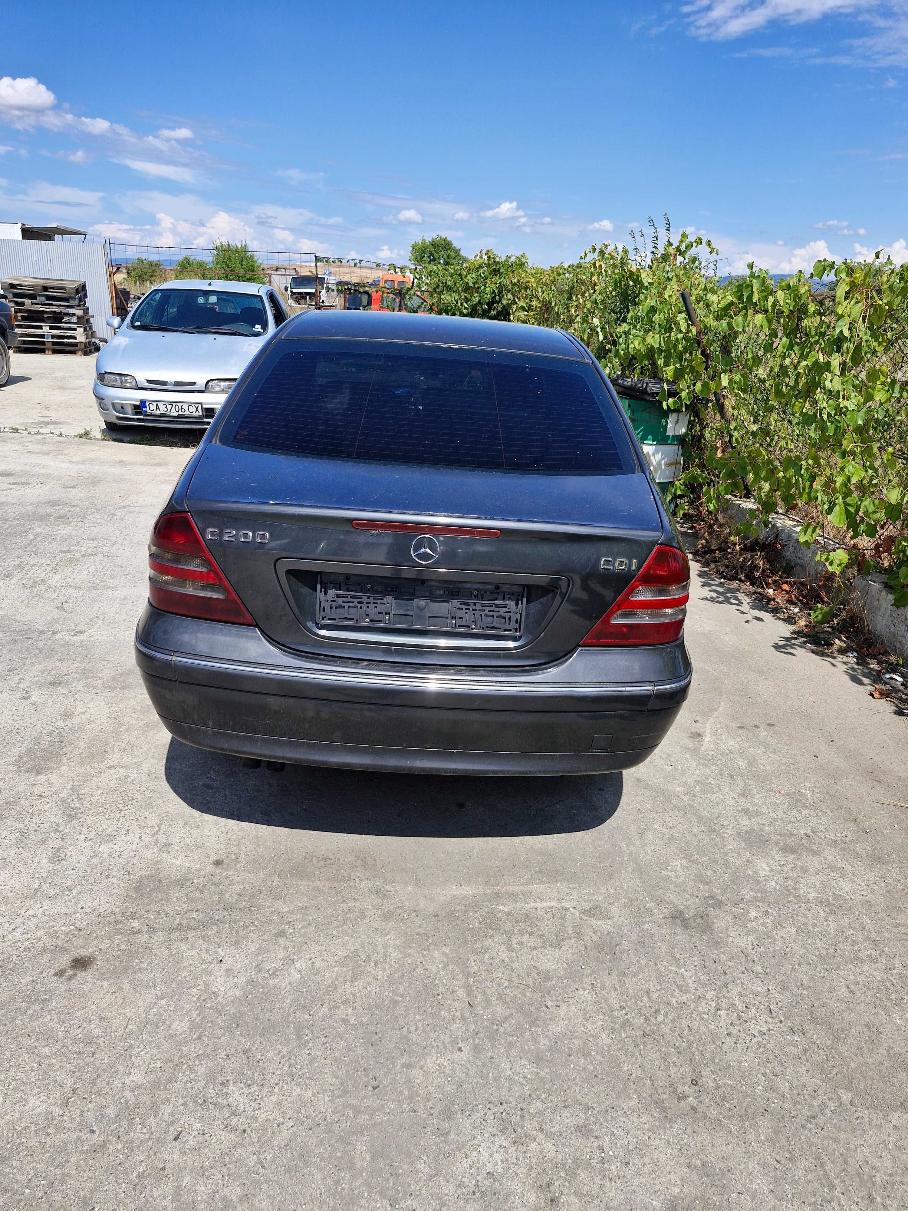 Mercedes w203 на части