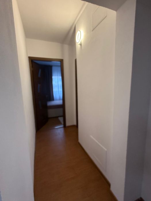 Apartament de inchiriat 3 camere ! Ultracentral ! Vis-a-vis Parâng!