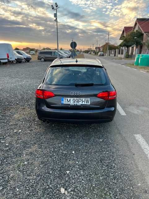 Se vinde   audi  A4 B8