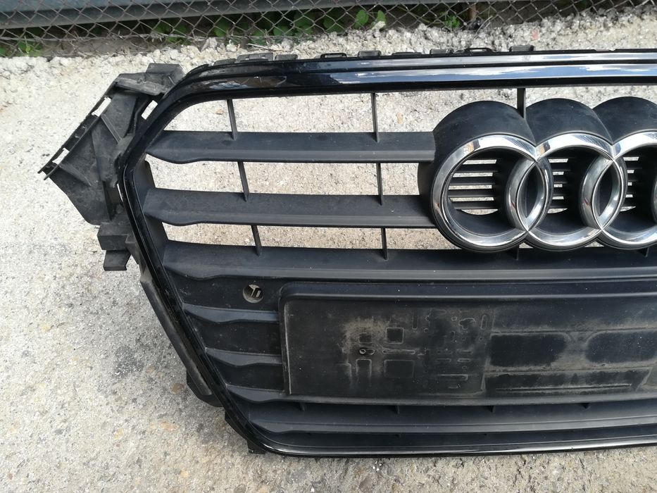 Оригинална решетка Audi A4 B8 facelift Ауди А8 Б8. 5 фейслифт