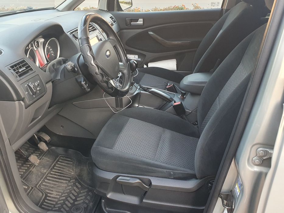 Ford C-Max 1,6 tdci 2010