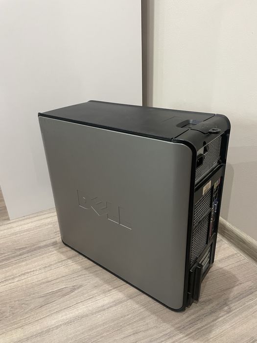 Настолен компютър Dell Optiplex 760