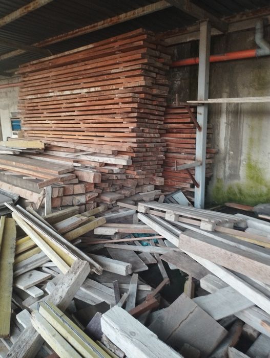 Продавам. Сух дървен материал