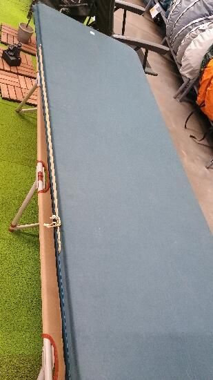 Saltea auto-gonflabilă Camping Comfort 1 - produs resigilat Decathlon