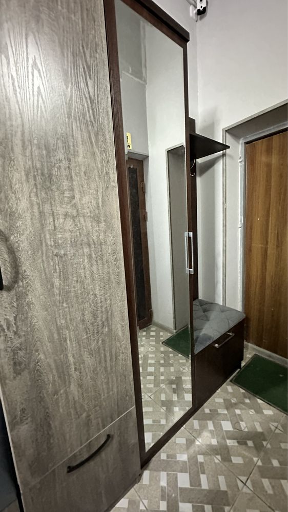 Прихожая мебель для дома