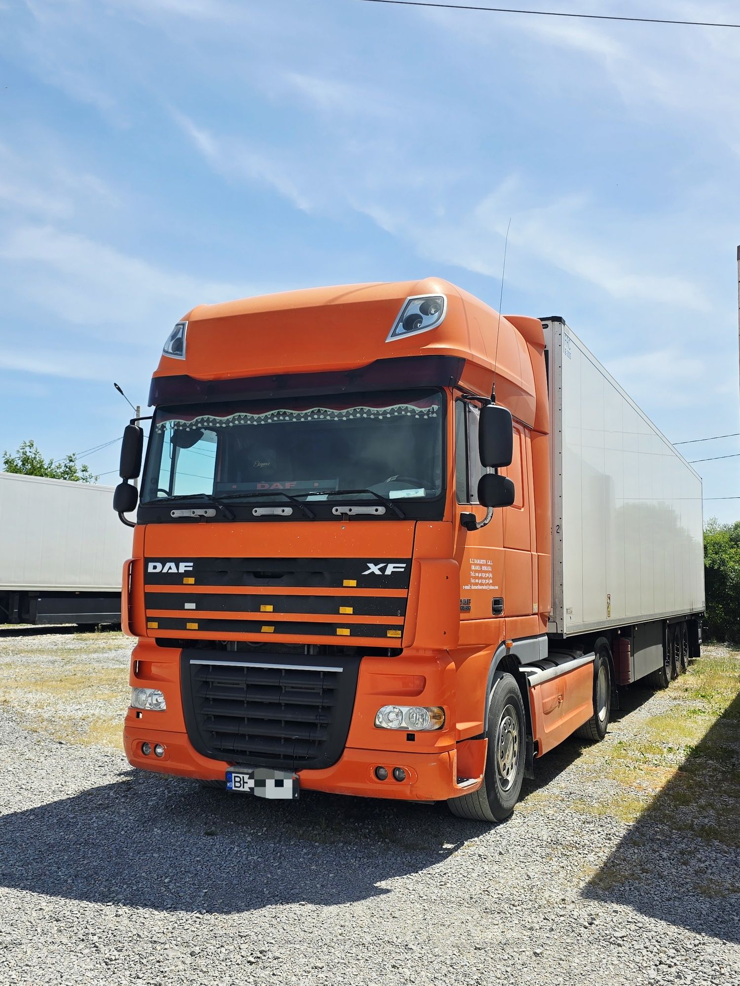 Ansamblu DAF + Schmitz frigo TK SLx 200