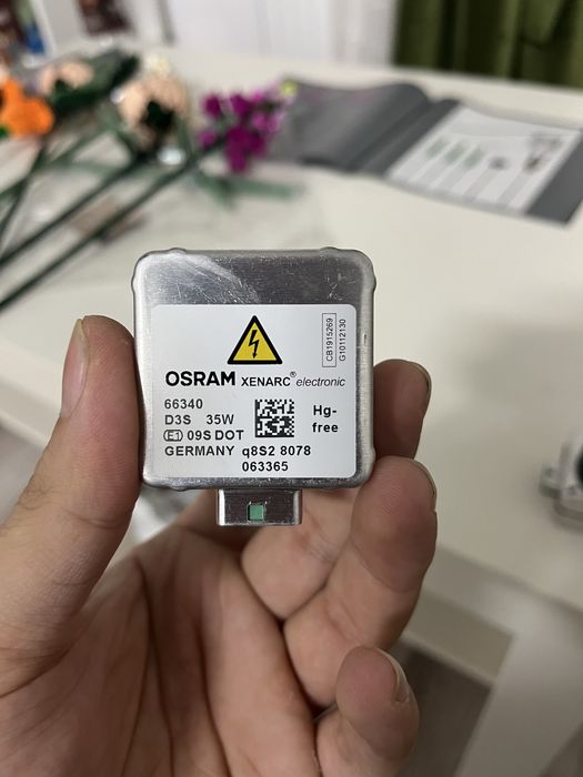 Becuri Xenon D3S Osram