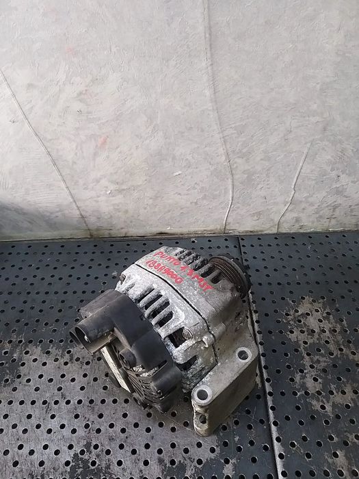 Alternator 1.3 mjt fiat punto 188 51784844 2543480a tg8s022