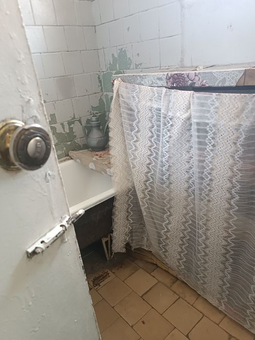 3 honalik kvartra sotiladi