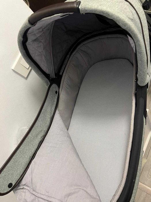 Carucior premium 3 in 1 Mutsy iGo impecabil (+cadru de rezerva)