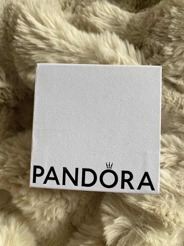Комплект Pandora - колие и обеци
