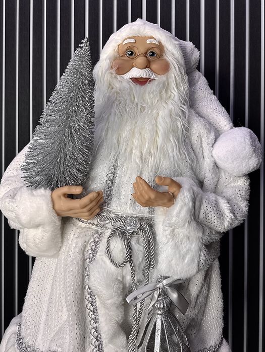 Новогодние дед морозы