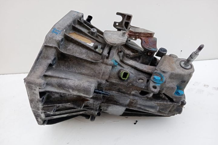 Cutie viteza 2.0 dci, 6 trepte 8200600466 Renault Laguna a 3-a genera