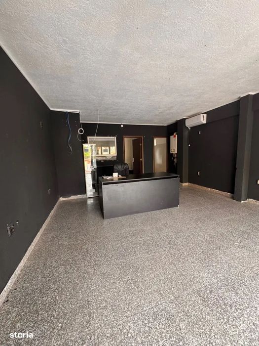 Cautam Nail Artist, Make-up Artist, Frizer