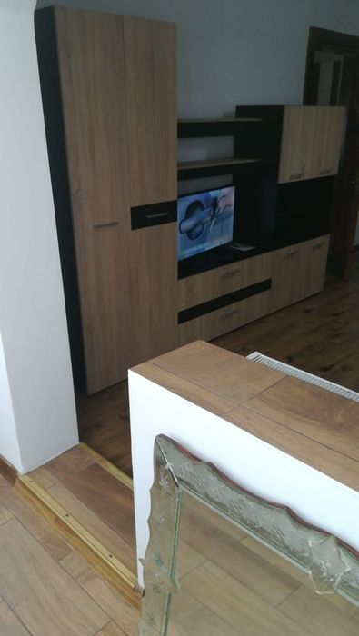 Craiovita,  2 semi, et3/4, mob+utilat, termoficare !
