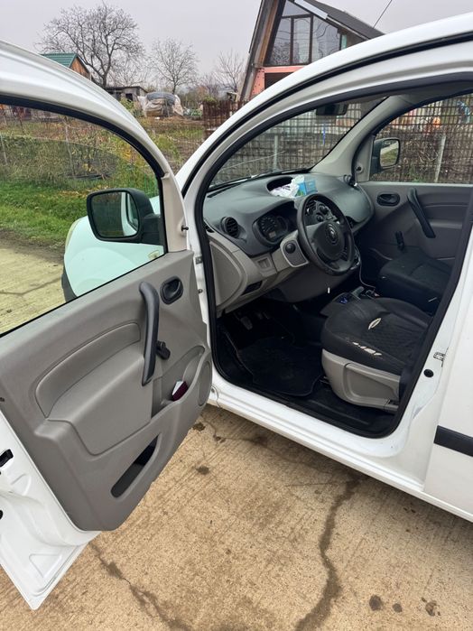 Vând Renault Kangoo
