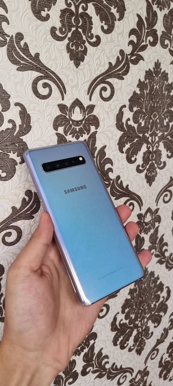 Samsung S10 5G 8.256