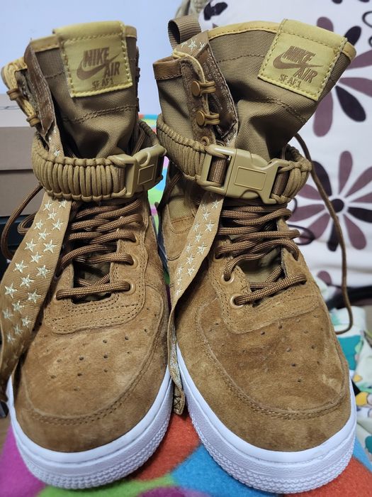 Vind Ghete damă Nike