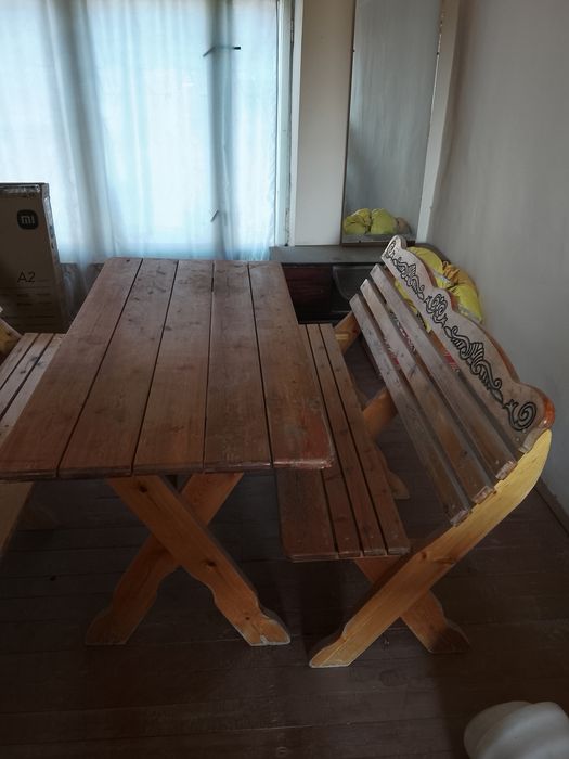 Stol stul hovli uchun