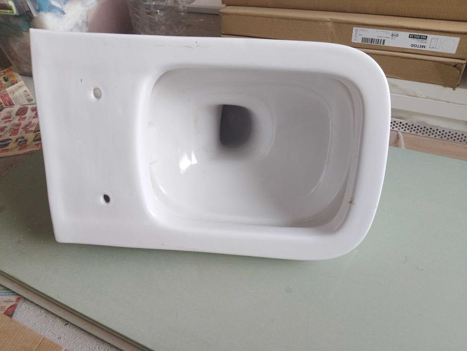 Тоалетна чиния за вграждане