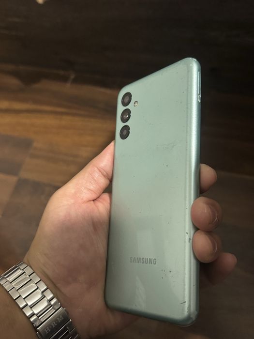 Samsung M13 64gb