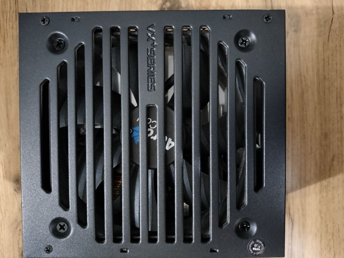 блок питания AeroCool VX PLUS 600