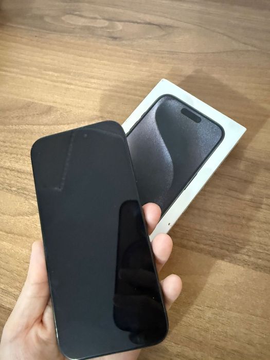 Айфон 15 про черный