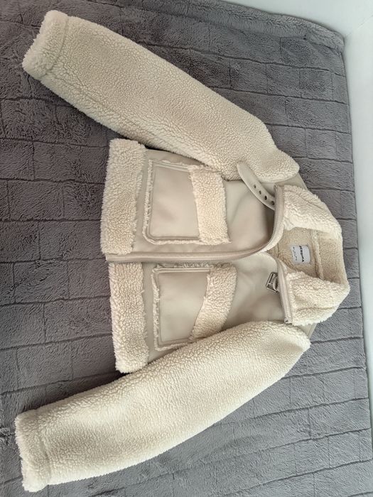 Пухкаво яке bershka