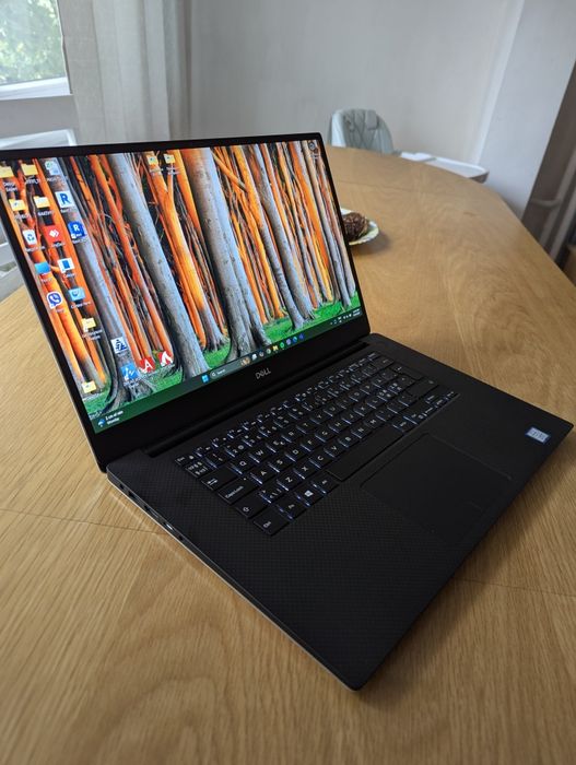Dell 5540K i9-9880H 32 RAM nVidia 4GB