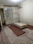 Yunusobod 11 kv 240 maktab yonida 2*3/4/4 uy srochna sotiladi