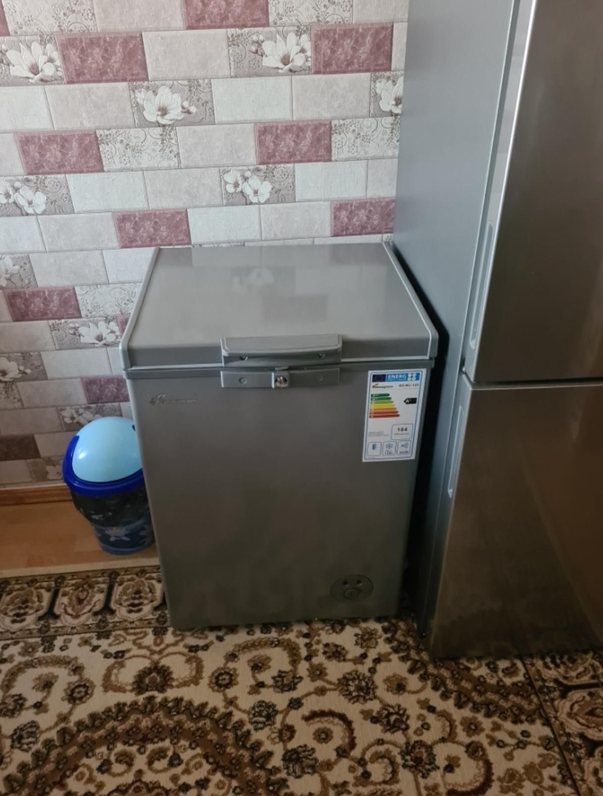 Продам Морозильник 120 л