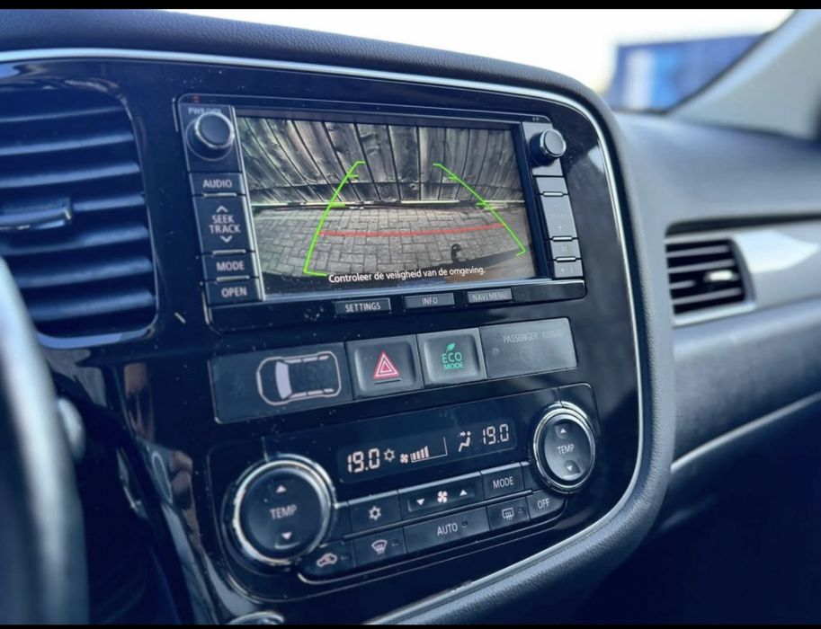 Mitsubishi Outlander 2015 PHEV