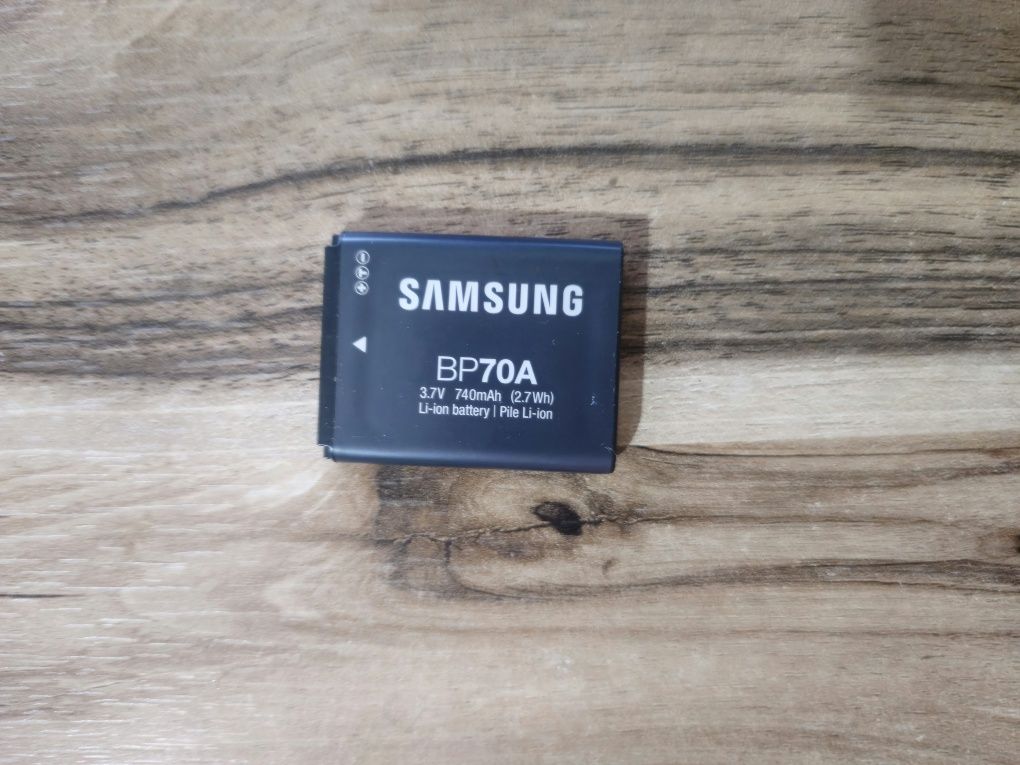Камера Samsung ES65 Черна – 10.2 MP, HDMI Порт, HD Видео