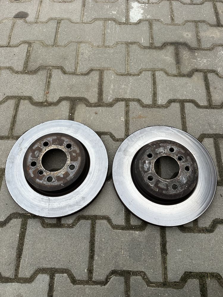 Discuri frana fata BMW F10 520 525 D